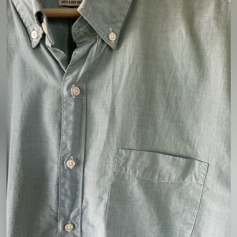 J. Crew Secret Wash Shirting Long Sleeve Button Down in Classic Fit - Picture 5 of 8